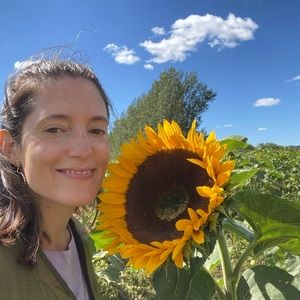 Meet your Posher, Lorraine